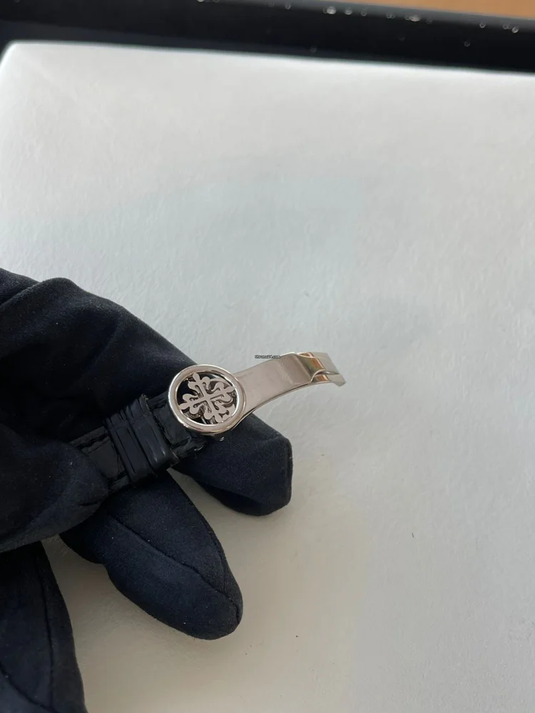 Patek Philippe Perpetual Calendar 18k